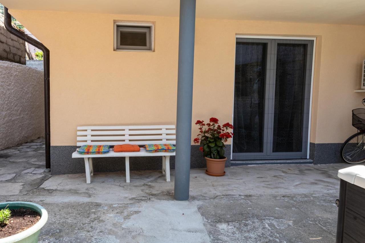 Self Check-In Apartment With Jacuzzi Mostar Kültér fotó